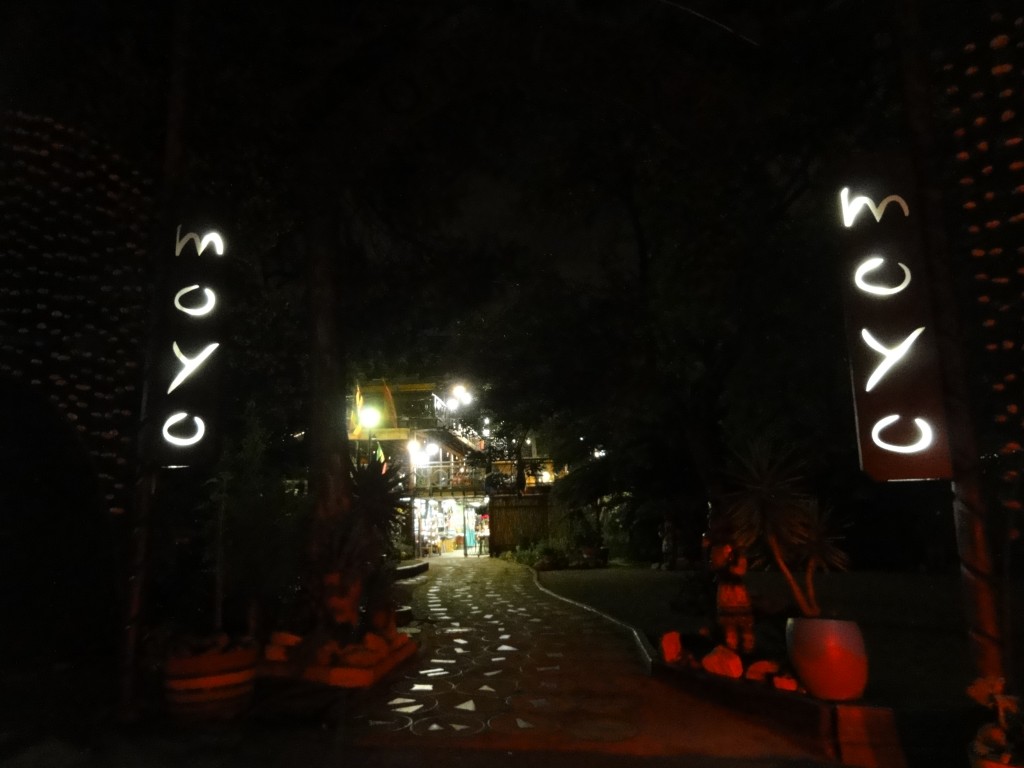 Entrance to Moyo